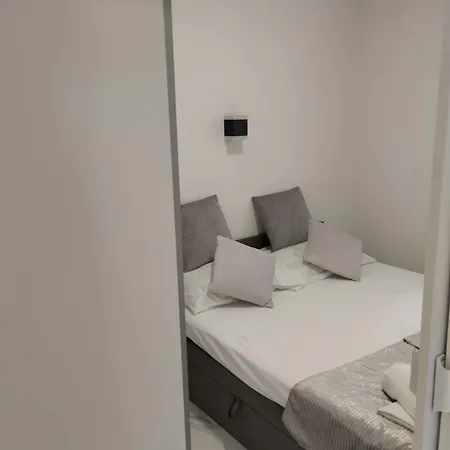 Apartment Sun Vir Room photo