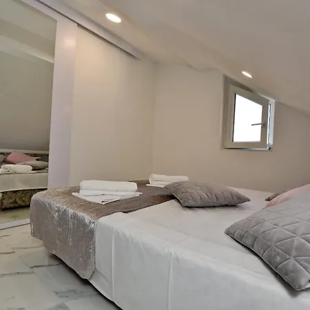 Apartment Sun Vir Room photo