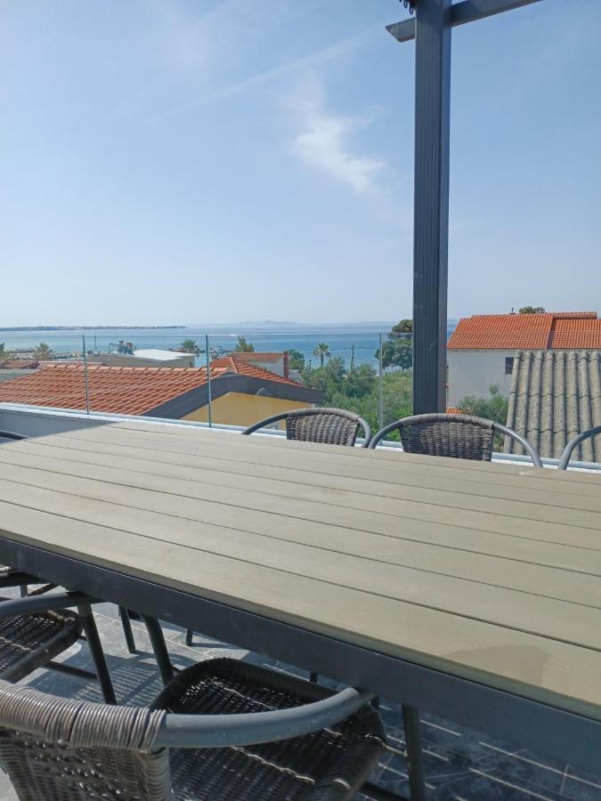 Sun Apartment *